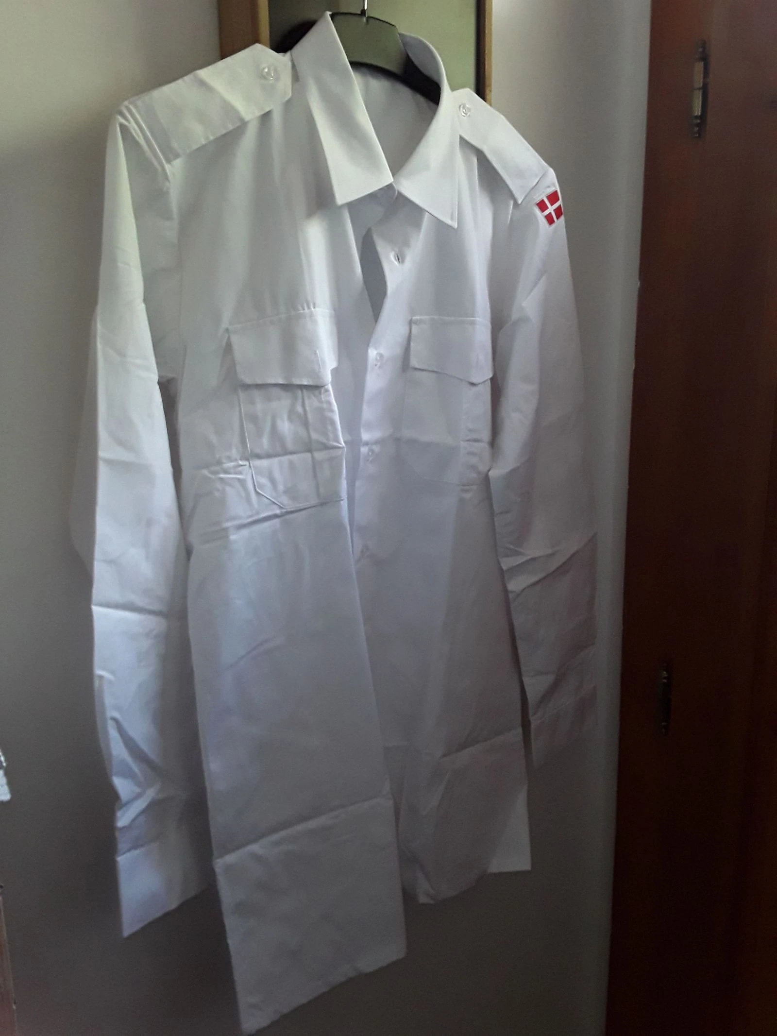 Chemise blanche manches longues 